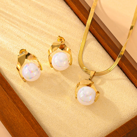 Pearl Earring Set
